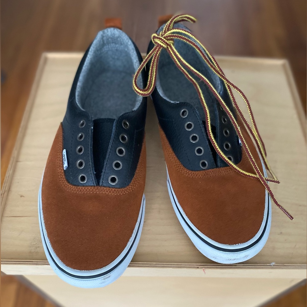 Men’s Custom Vans, insulated size 11